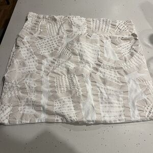 West Elm Modern Geo Standard Shams Set Of 2 White beige neutral farmhouse boho